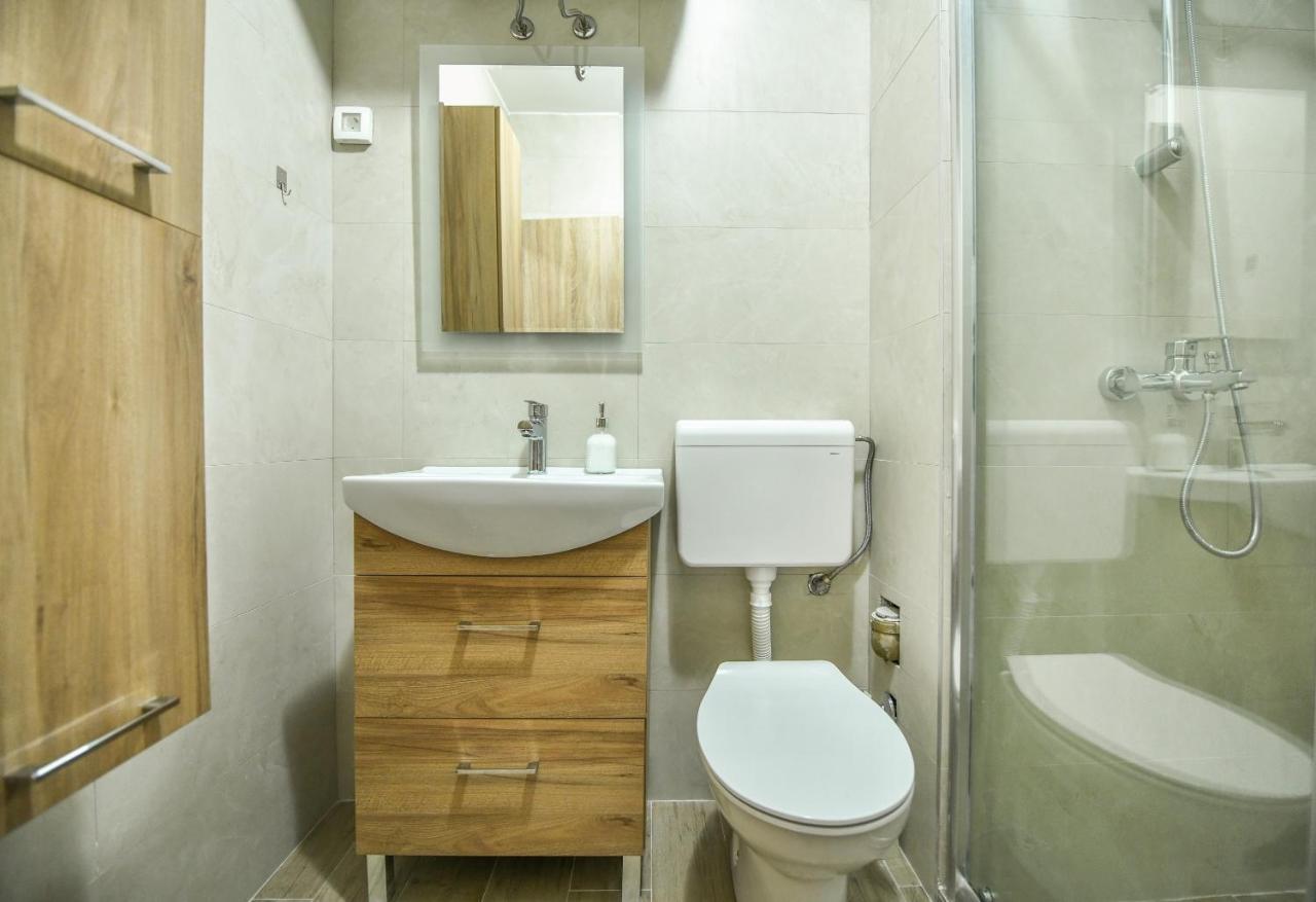 Apartman Centar 2 Podgorica Exterior foto